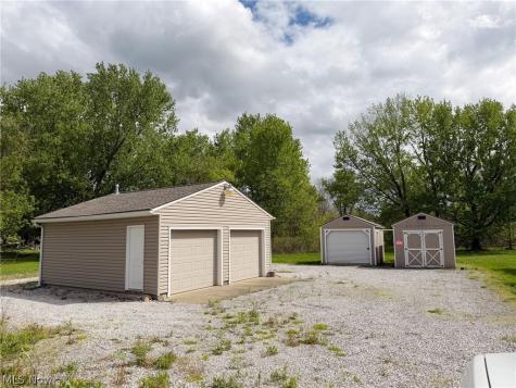 1988 Greensburg Road North Canton OH 44720