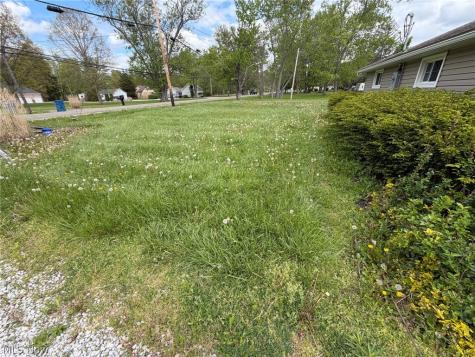 1988 Greensburg Road North Canton OH 44720