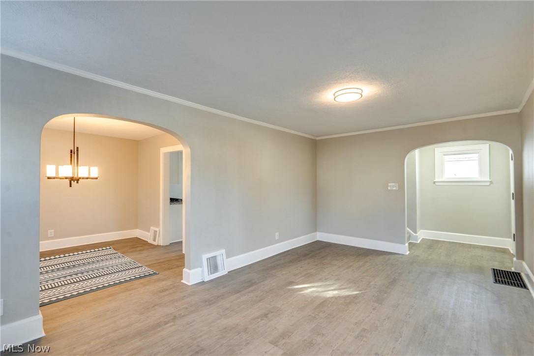1835 Thornapple Avenue Akron OH 44301