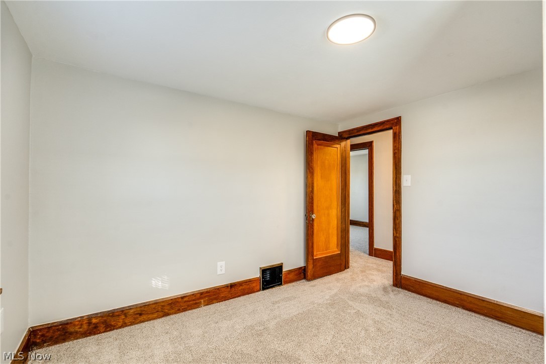 1835 Thornapple Avenue Akron OH 44301
