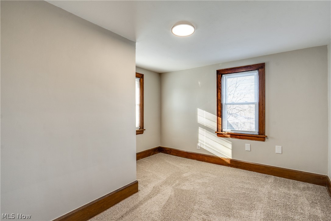 1835 Thornapple Avenue Akron OH 44301
