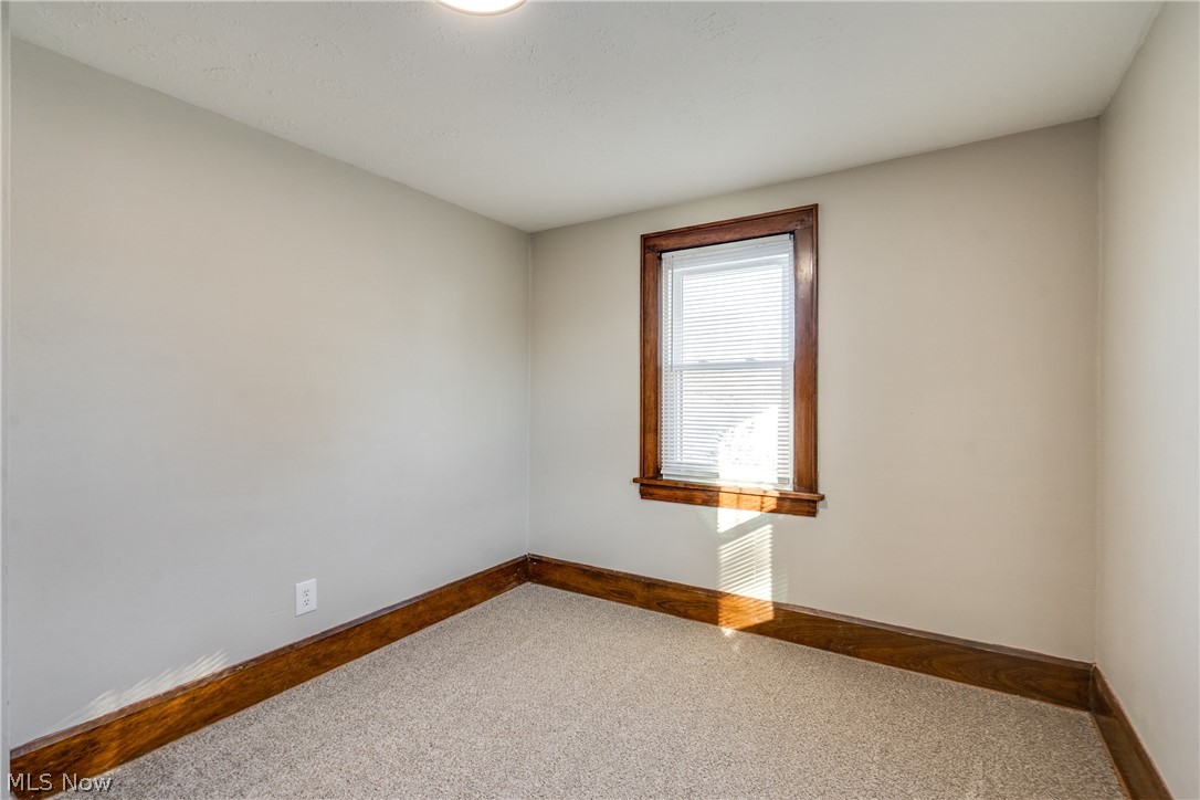 1835 Thornapple Avenue Akron OH 44301