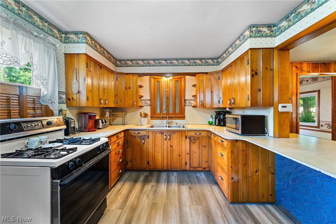 1418 Churchill Hubbard Road Youngstown OH 44505