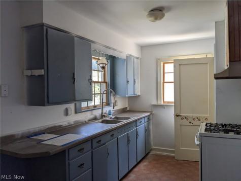 104 Ohio Street Lodi OH 44254