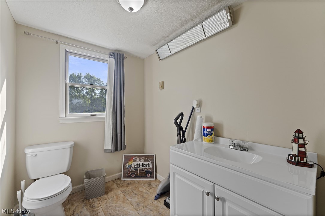 4278 Dudley Road Mantua OH 44255
