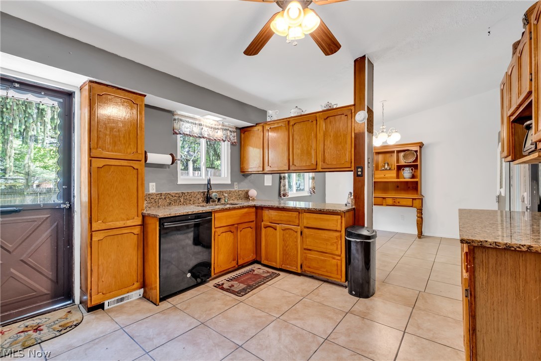 6221 Brighton Drive North Olmsted OH 44070