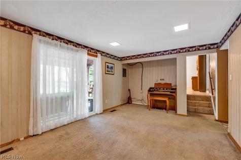 6221 Brighton Drive North Olmsted OH 44070