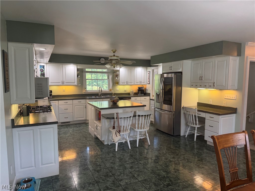 16592 Davis Drive East Liverpool OH 43920