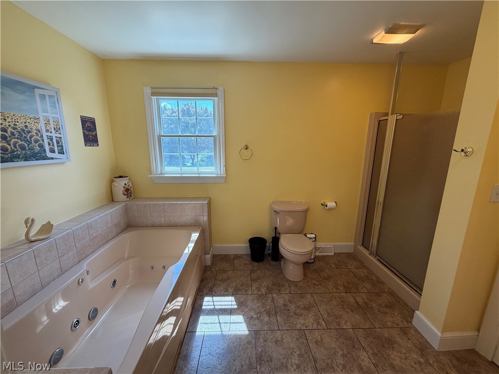 16592 Davis Drive East Liverpool OH 43920