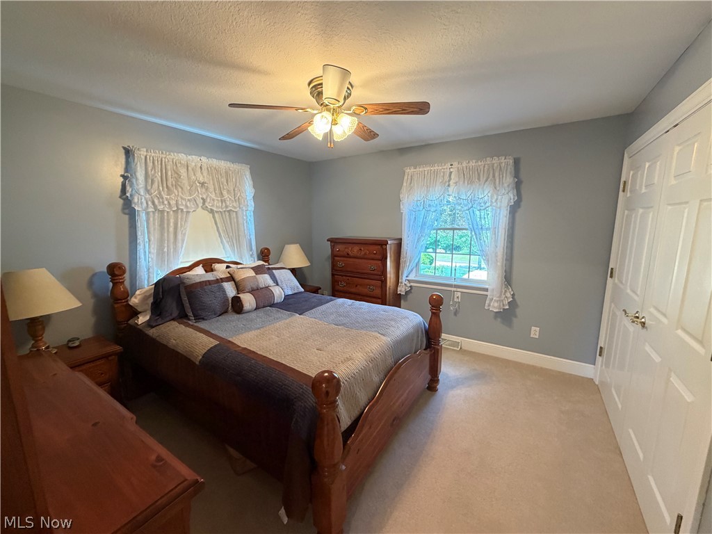 16592 Davis Drive East Liverpool OH 43920
