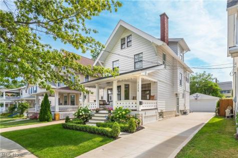 1225 Gladys Avenue Lakewood OH 44107