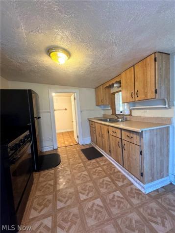 240 E 238th Street Euclid OH 44123
