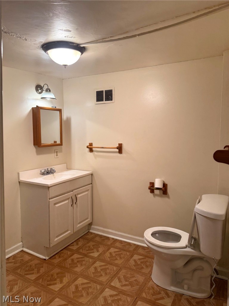 240 E 238th Street Euclid OH 44123