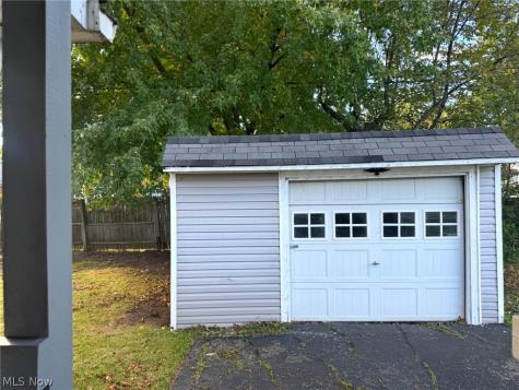 240 E 238th Street Euclid OH 44123