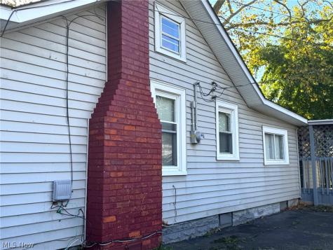 240 E 238th Street Euclid OH 44123