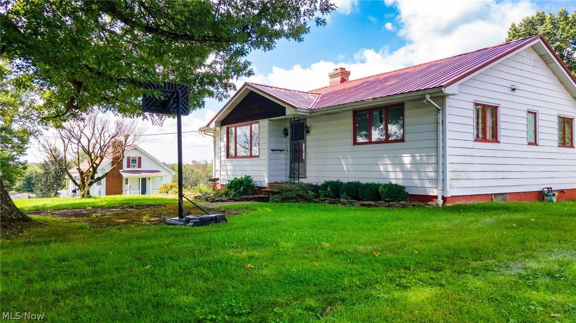 275 Ward Drive N Wintersville OH 43953