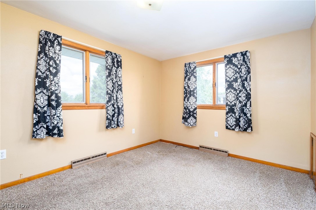 275 Ward Drive N Wintersville OH 43953