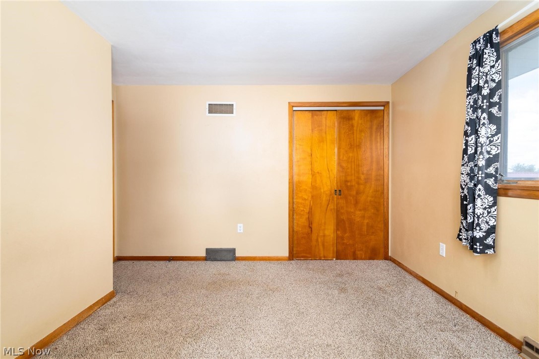275 Ward Drive N Wintersville OH 43953