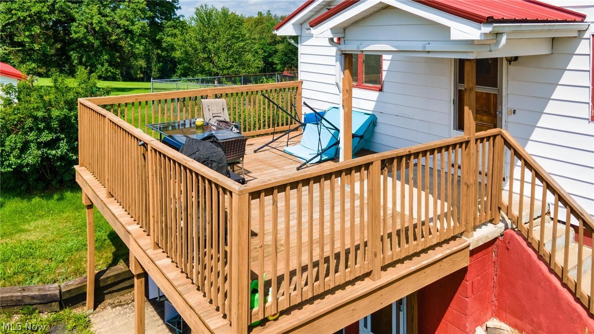 275 Ward Drive N Wintersville OH 43953