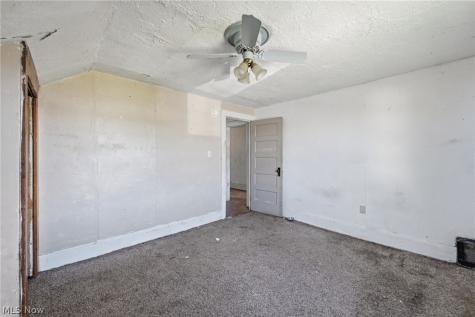 4040 Saint Clair Street Willoughby OH 44094