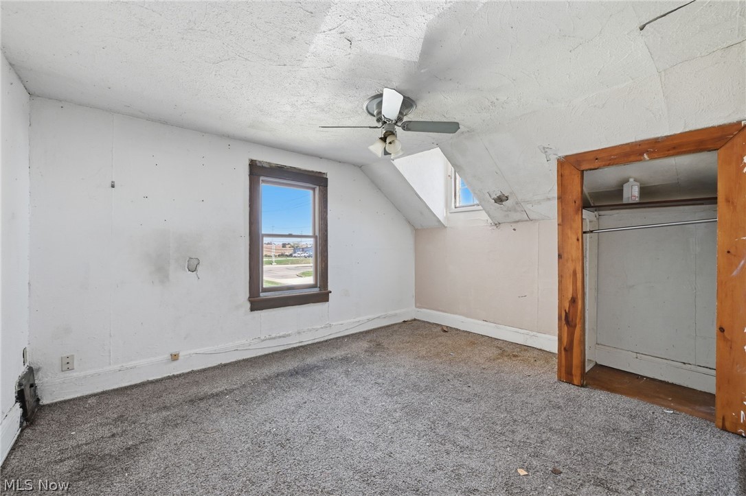4040 Saint Clair Street Willoughby OH 44094