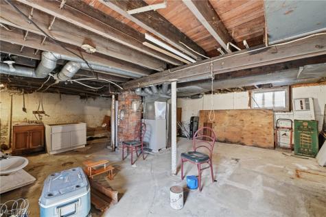 4040 Saint Clair Street Willoughby OH 44094