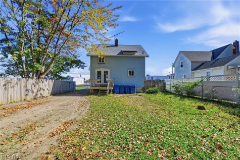 4040 Saint Clair Street Willoughby OH 44094