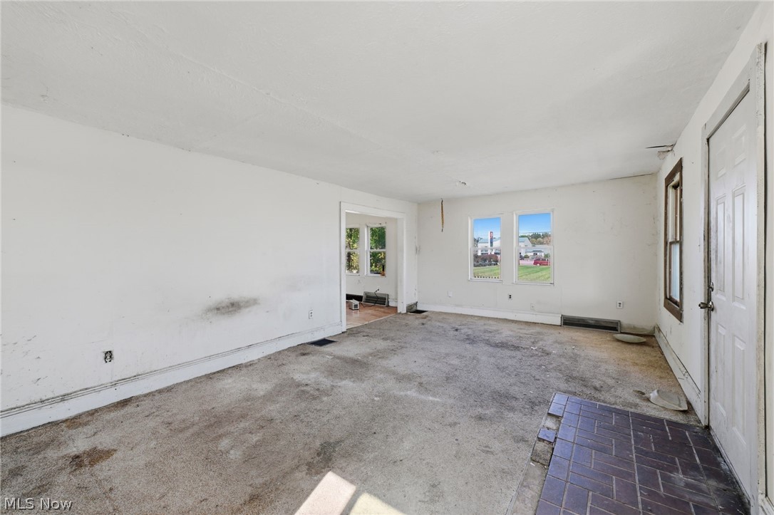 4040 Saint Clair Street Willoughby OH 44094