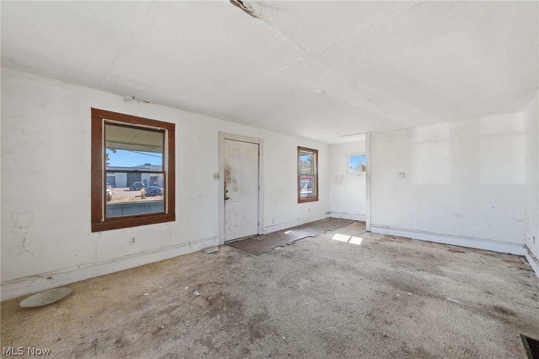 4040 Saint Clair Street Willoughby OH 44094