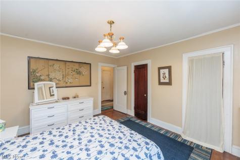 2168 Cottage Grove Drive Cleveland Heights OH 44118