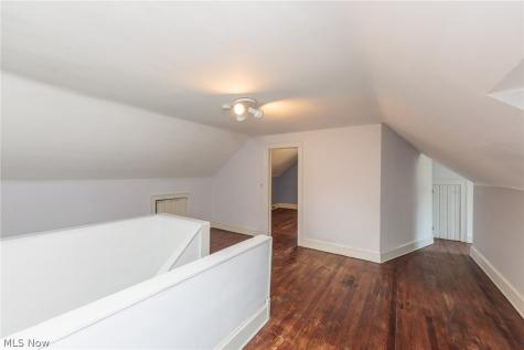 2168 Cottage Grove Drive Cleveland Heights OH 44118