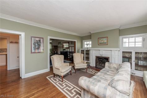 2168 Cottage Grove Drive Cleveland Heights OH 44118