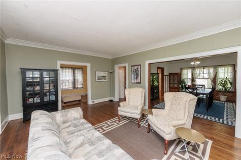 2168 Cottage Grove Drive Cleveland Heights OH 44118