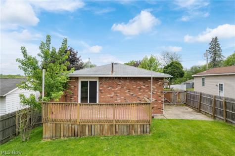 343 3rd Street Wadsworth OH 44281