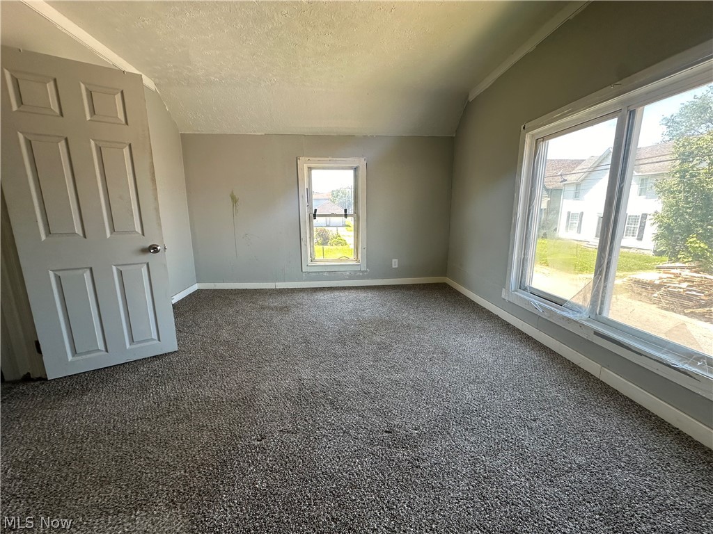1616 Bank Place SW Canton OH 44706