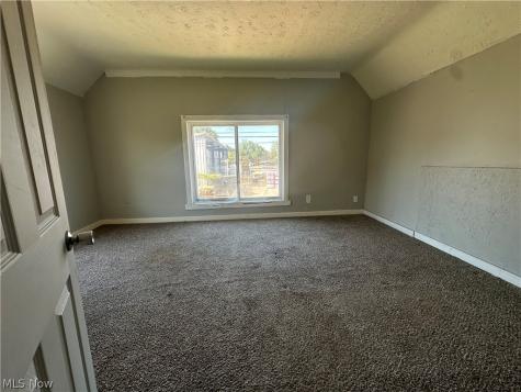 1616 Bank Place SW Canton OH 44706