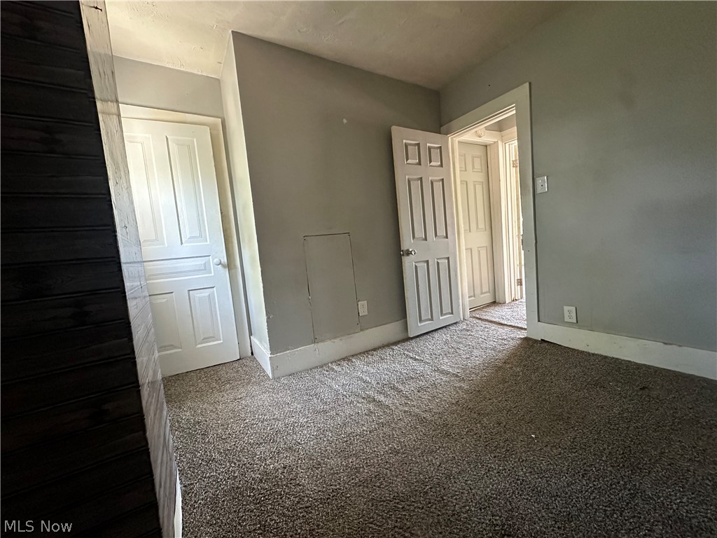 1616 Bank Place SW Canton OH 44706