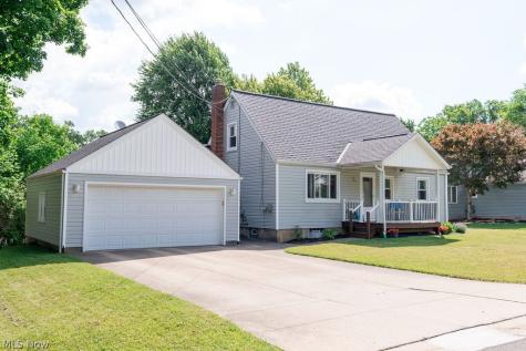 9071 Charles Court Twinsburg OH 44087