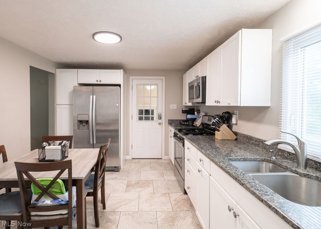 9071 Charles Court Twinsburg OH 44087