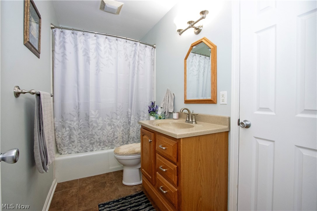 2725 Taylor Street Wooster OH 44691