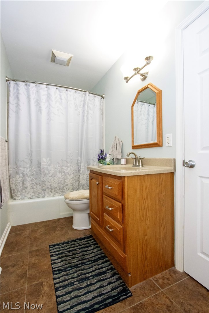 2725 Taylor Street Wooster OH 44691