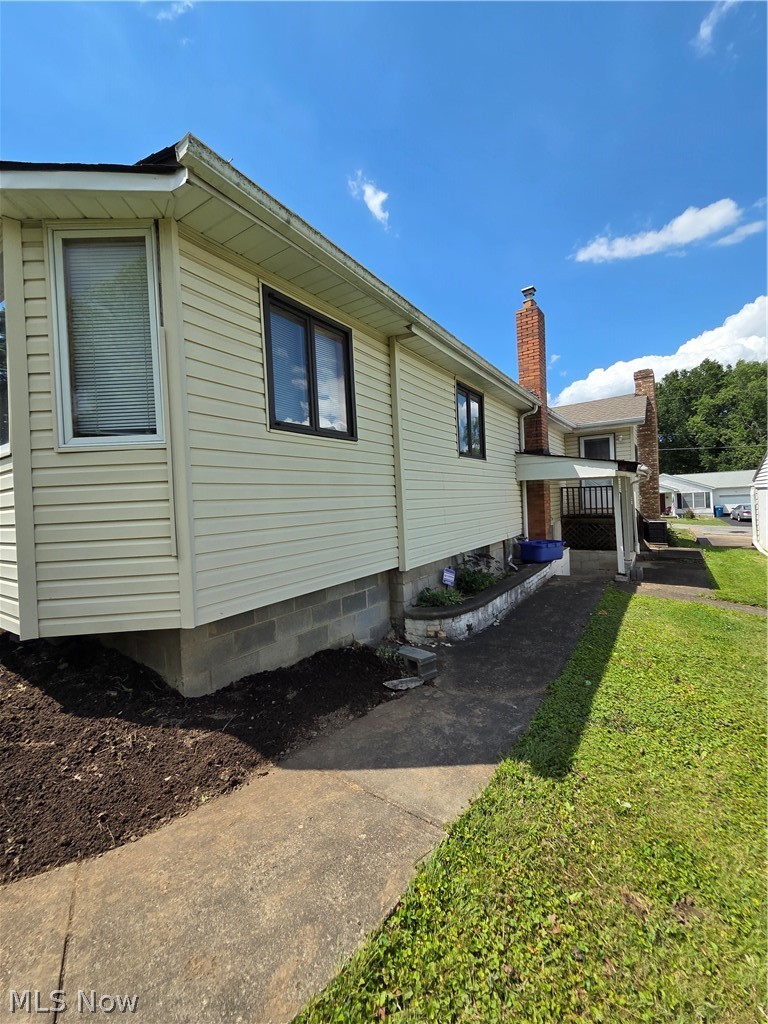 636 Lincoln Avenue Struthers OH 44471