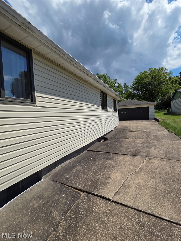 636 Lincoln Avenue Struthers OH 44471