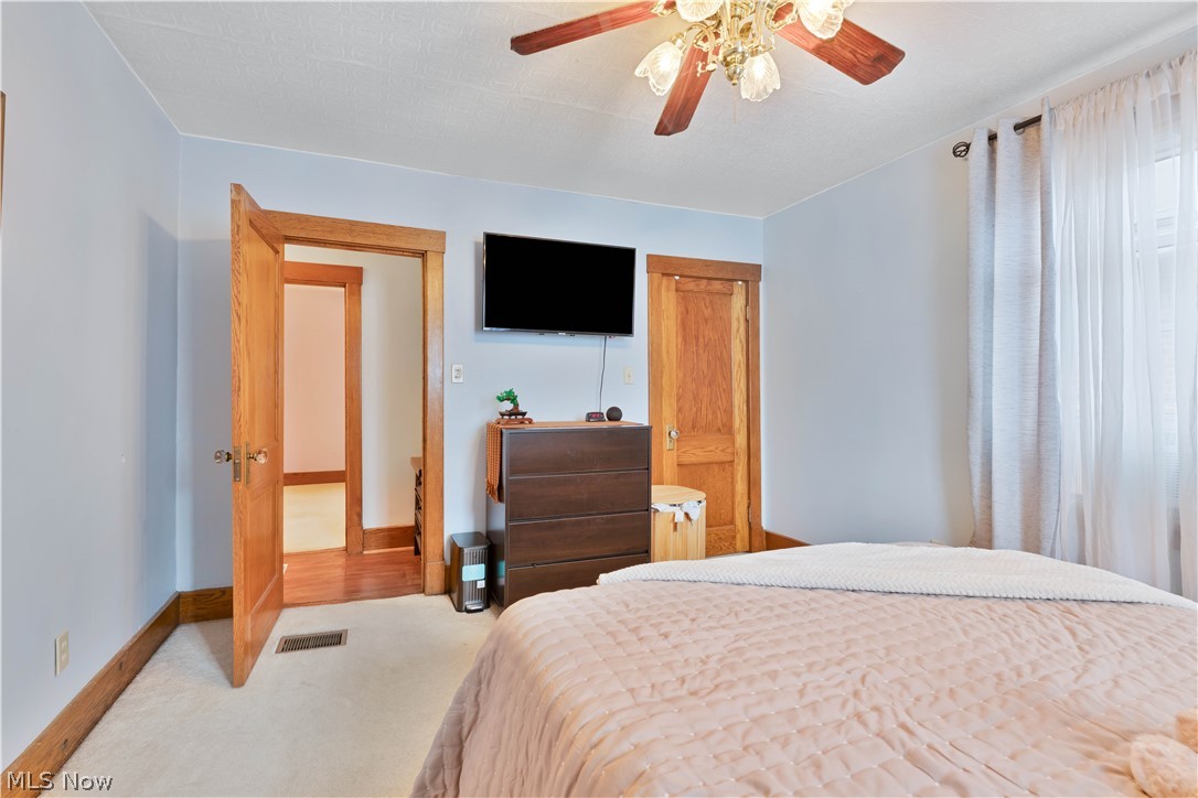 406 E Lincoln Way Lisbon OH 44432