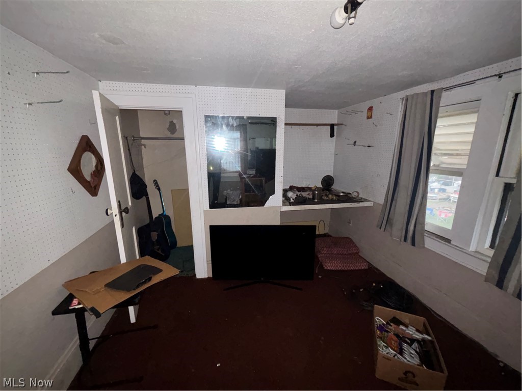 854 Keeney Street Akron OH 44310