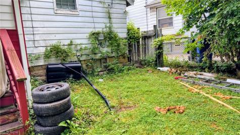 4115 E 138 Street Cleveland OH 44105