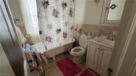 4115 E 138 Street Cleveland OH 44105