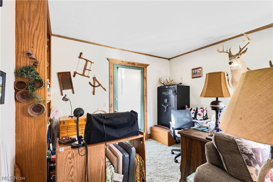 18990 New Gottengen Road Salesville OH 43778