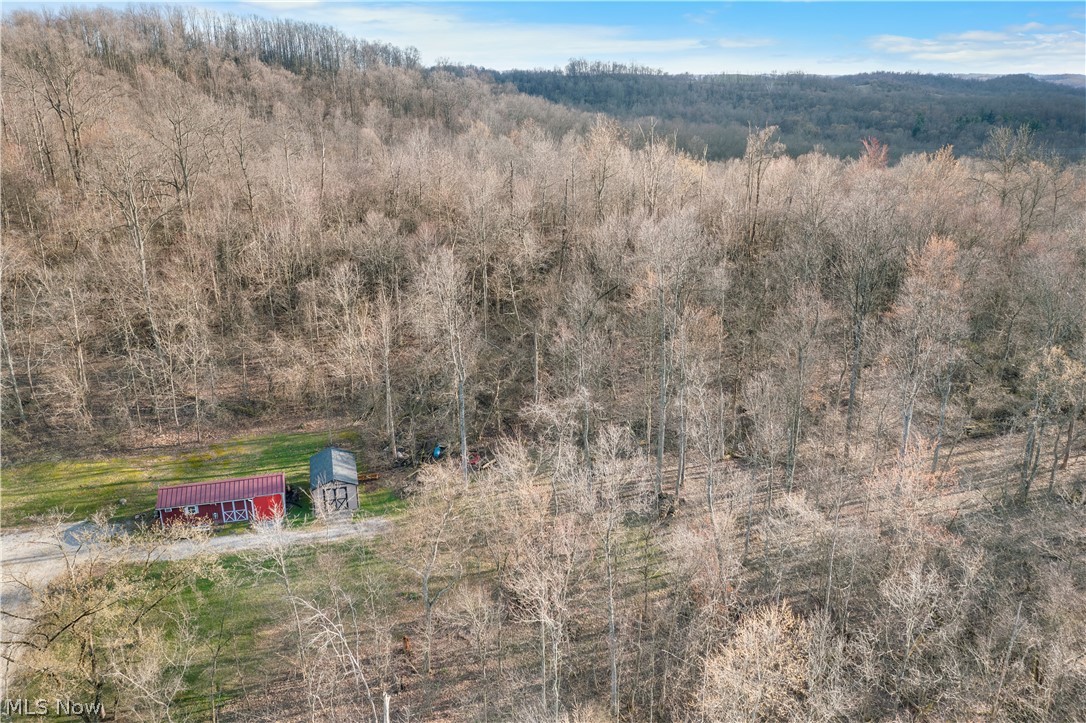 18990 New Gottengen Road Salesville OH 43778