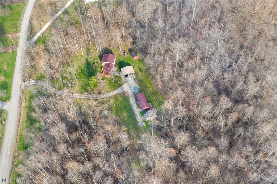 18990 New Gottengen Road Salesville OH 43778